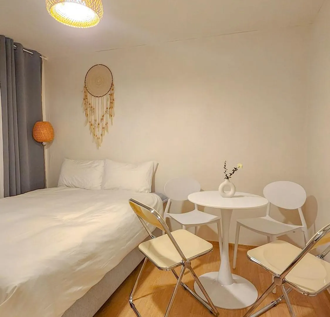 K-10 White Linen House Lejlighed Seoul